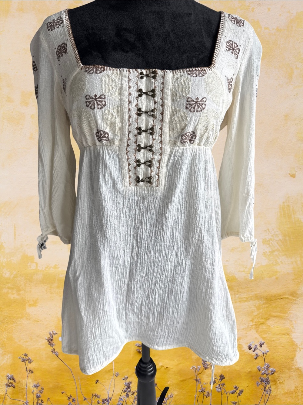 Free People White Peasant Tunic with Brown Embroidery and metal eye hooks